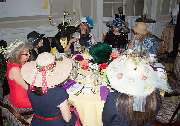 A MAD HATTERS LUNCHEON_052