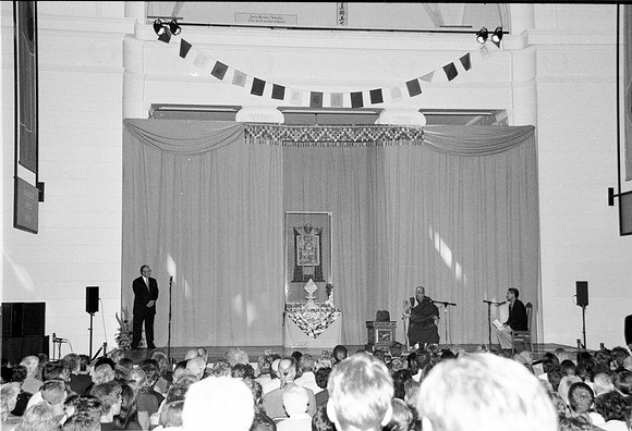 Dalai Lama’s 1999 visit to the Field Museum