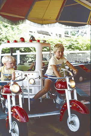 LEBANON, HERSHEY PARK 1980-13