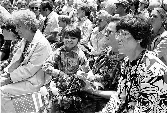 NHM, GATHER TOGETHER EXHIBIT 2022_ROLL 2_ FESTA ITALIANA_DALEY PLAZA_JUNE 22, 1981_08A-2
