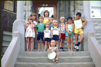 KIDS ON 3731 N MAGNOLIA 1980 COLOR SLIDE_05