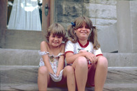 KIDS ON 3731 N MAGNOLIA 1980 COLOR SLIDE_09