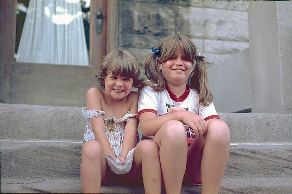 KIDS ON 3731 N MAGNOLIA 1980 COLOR SLIDE_09