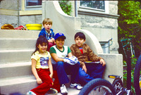 CUBS GAME DAY, KIDS ON MAGNOLIA 1981 DAW (8)