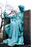 GRACELAND CEMETARY CHGO 1980 DAW (16)