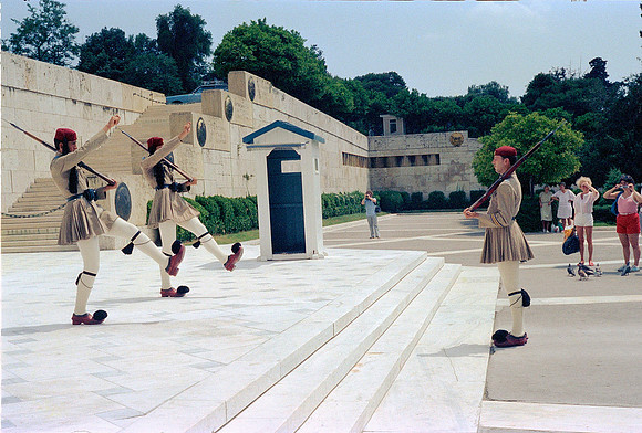 ROLL 1, ATHENS ARCHEOLOGICAL MUSEUM SYNTAGMA GR 1983_17