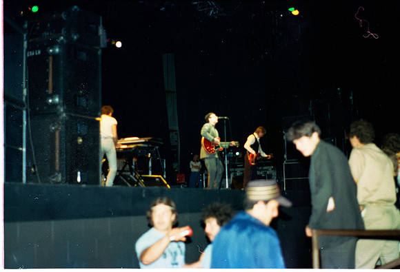 ELVIS COSTELLO, ALPINE VALLEY 1980 DAW (9 of 18)