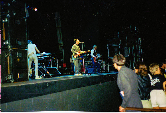 ELVIS COSTELLO, ALPINE VALLEY 1980 DAW (16 of 18)
