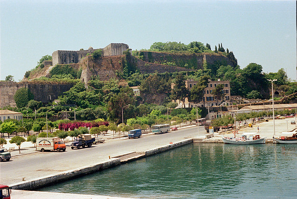 CORFU 1977 COLOR FILM_32A