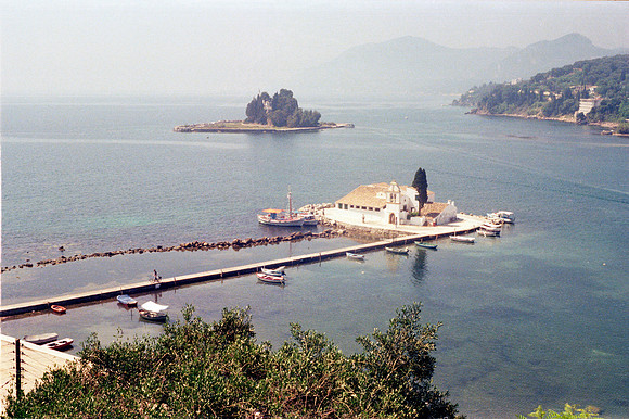 CORFU 1977 COLOR FILM_15A