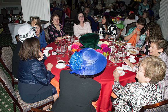 A MAD HATTERS LUNCHEON_091