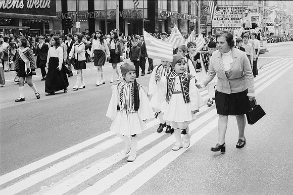 ROLL 3_GREEK INDEPENDENCE DAY PARADE 1976_01_