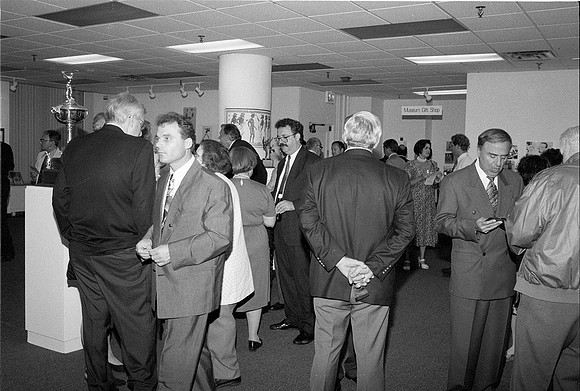 NHM, SPORTS EXHIBIT, 06-23-1994_-34