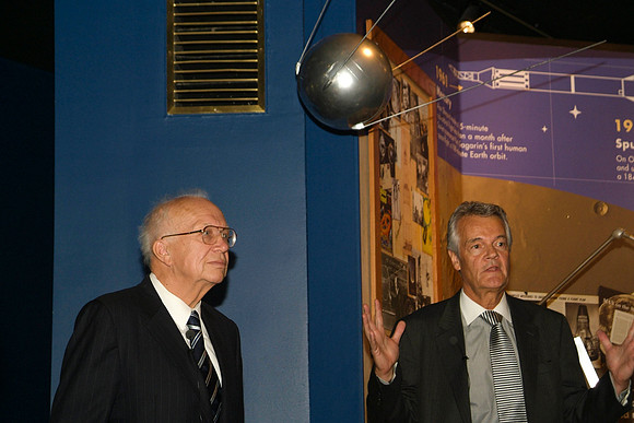 SPUTNIK 50, 2007 AT THE ADLER PLANETARIUM, SERGEI KRUSHCHEV