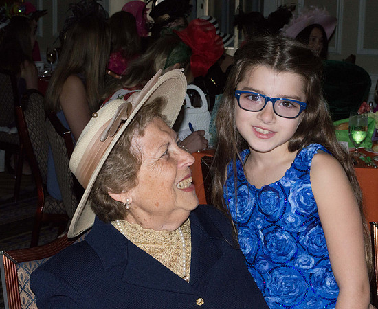 A MAD HATTERS LUNCHEON_060
