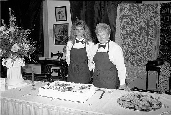 NHM SUPERIOR COFFEE 05-25-94_-81