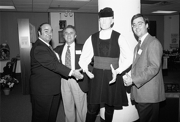 NHM SUPERIOR COFFEE 05-25-94_-10