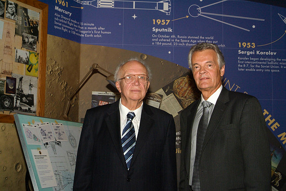 SPUTNIK 50, 2007 AT THE ADLER PLANETARIUM, SERGEI KRUSHCHEV