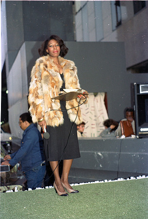 ROLL 3_OAK STREET FASHION SHOW 1982 (8)