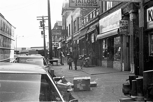 MAXWELL STREET 1974_06A