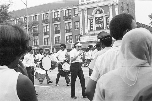 ROLL 2 BUD BILLIKEN 1975_16