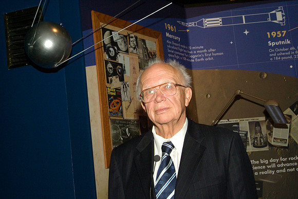 SPUTNIK 50, 2007 AT THE ADLER PLANETARIUM, SERGEI KRUSHCHEV