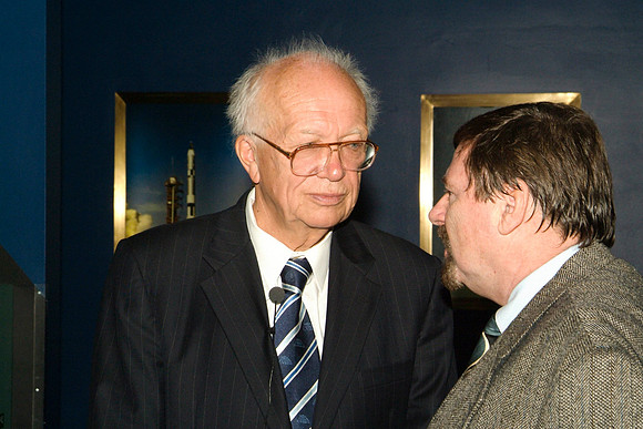 SPUTNIK 50, 2007 AT THE ADLER PLANETARIUM, SERGEI KRUSHCHEV