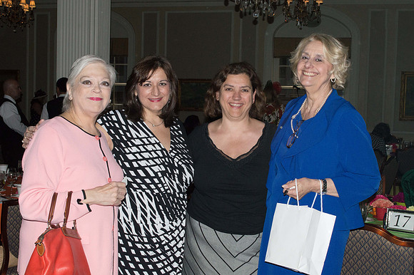A MAD HATTERS LUNCHEON_045