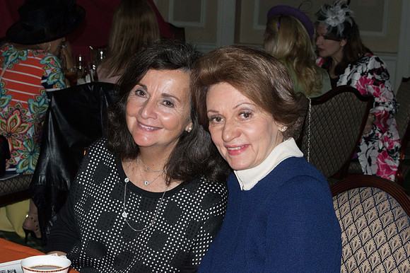 A MAD HATTERS LUNCHEON_087