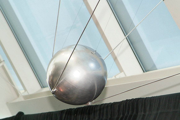 SPUTNIK 50, 2007 AT THE ADLER PLANETARIUM, SERGEI KRUSHCHEV