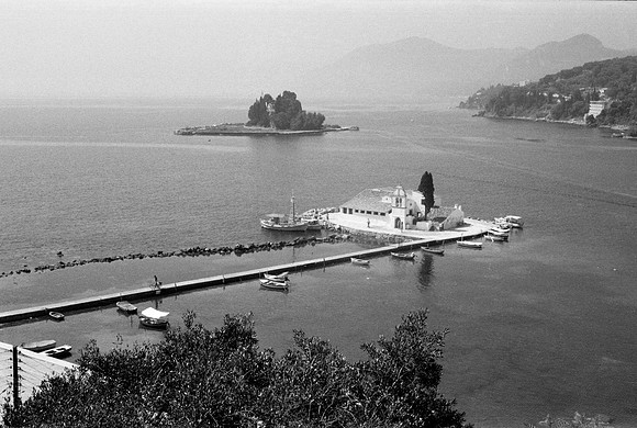 CORFU GR 1977 BW VERSION FILM_002