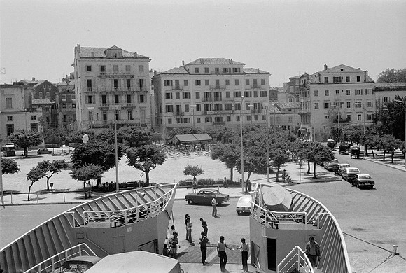 CORFU GR 1977 BW VERSION FILM_004