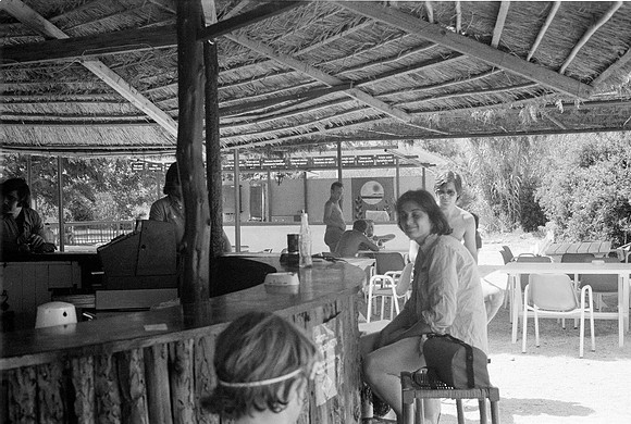 CORFU GR 1977 BW VERSION FILM_018