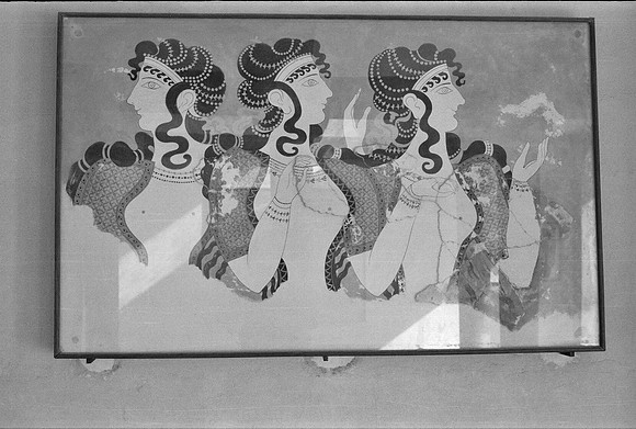KNOSSOS CRETE 1977 BW VERSION FILM_003