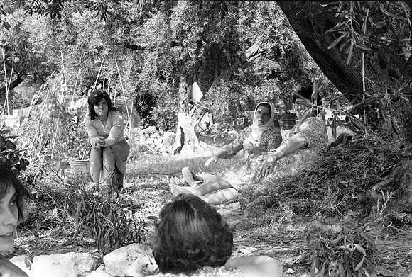CORFU GR, EFFIE'S FAMILY 1977_04A