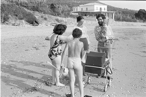 CORFU GR, EFFIE'S FAMILY 1977_07A