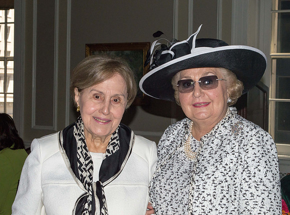 A MAD HATTERS LUNCHEON_040