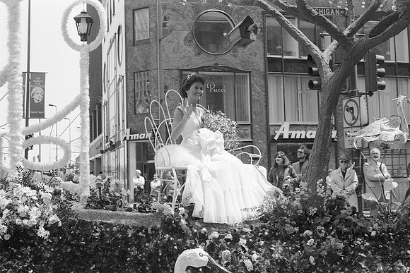 ROLL 1_GREEK INDEPENDENCE DAY PARADE 1981_021