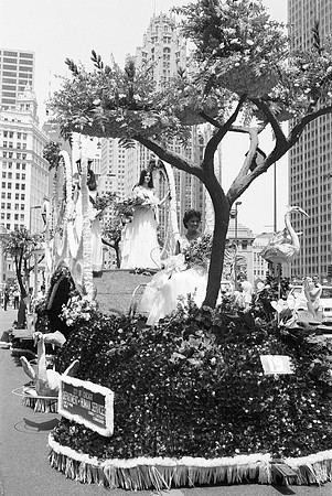ROLL 1_GREEK INDEPENDENCE DAY PARADE 1981_023