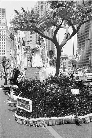 ROLL 1_GREEK INDEPENDENCE DAY PARADE 1981_024