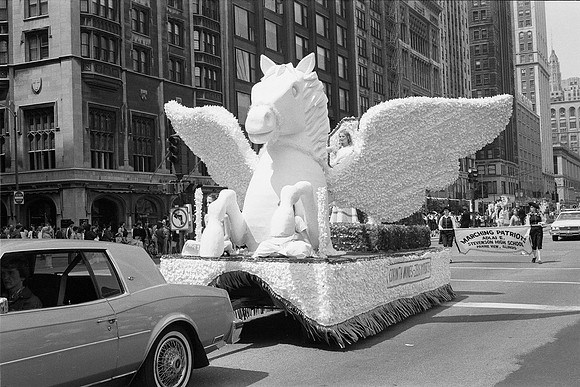 ROLL 2_GREEK INDEPENDENCE DAY PARADE 1981_007