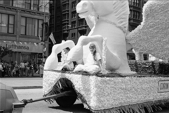 ROLL 2_GREEK INDEPENDENCE DAY PARADE 1981_008