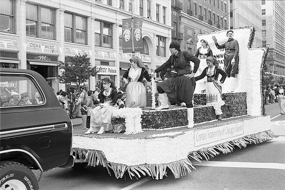 ROLL 2_GREEK INDEPENDENCE DAY PARADE 1981_032