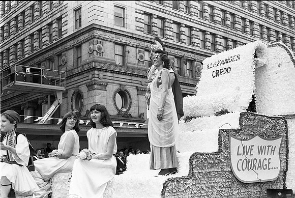 ROLL 3_GREEK INDEPENDENCE DAY PARADE 1981_015