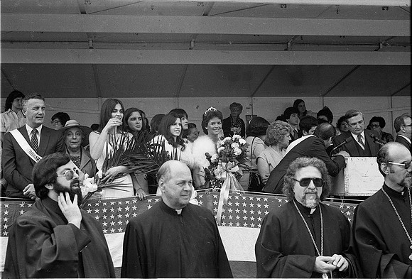 ROLL 3_GREEK INDEPENDENCE DAY PARADE 1981_026