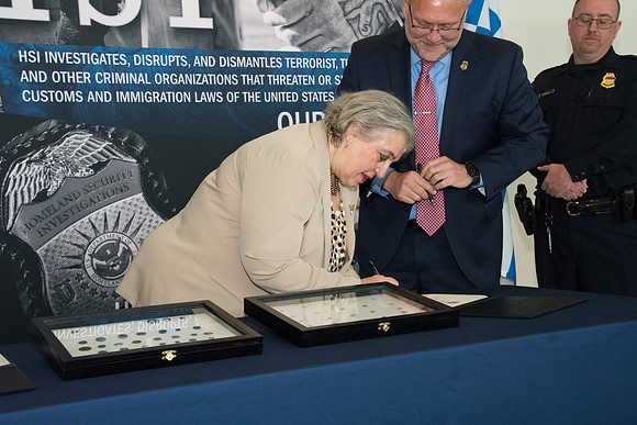 REPATRIATION OF GREEK COINS, NHM, 06-16-2023