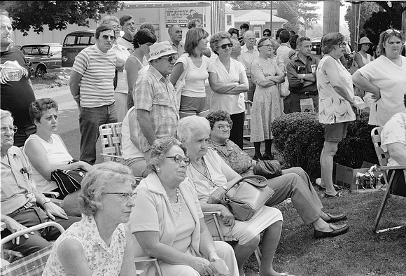LEBANON PA, WHITE FAMILY, FARM AUCTION 1981_09