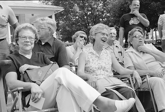 LEBANON PA, WHITE FAMILY, FARM AUCTION 1981_08