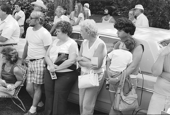 LEBANON PA, WHITE FAMILY, FARM AUCTION 1981_03