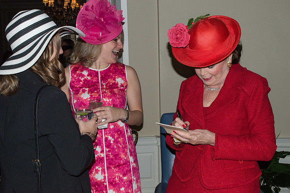 A MAD HATTERS LUNCHEON_020